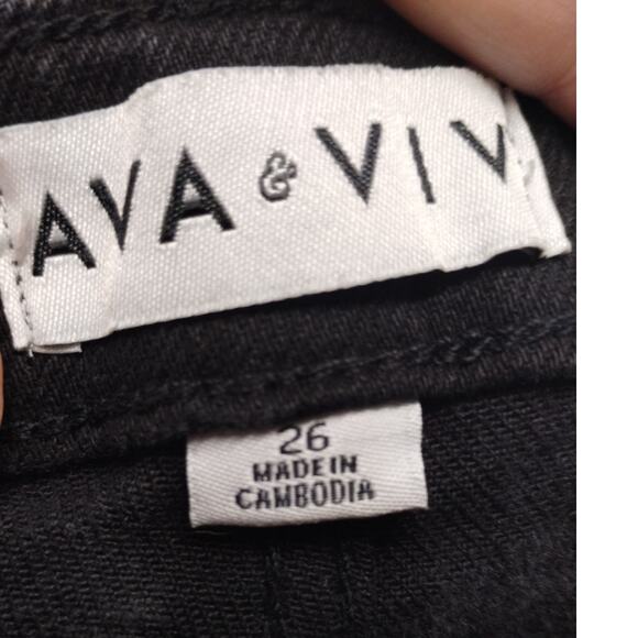 AVA & VIV NWT Plus Size 26 Black Wide Leg High-Rise Relaxed Fit Stretch Jeans - Picture 3 of 6